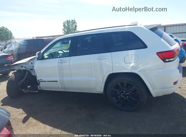 1C4RJEAG7JC404104 2018 JEEP GRAND CHEROKEE White 