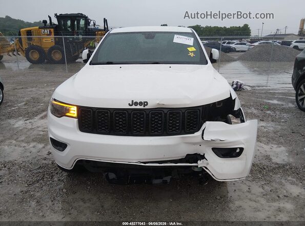 1C4RJEAG8HC773547 2017 JEEP GRAND CHEROKEE White უკანა სალონის ხედი