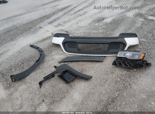 1C4RJEAG8HC773547 2017 JEEP GRAND CHEROKEE White ხელსაწყოთა პანელის ხედი