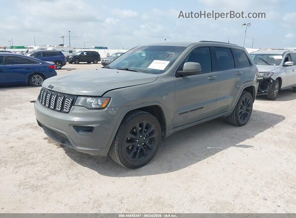 1C4RJEAG8LC246875 2020 JEEP GRAND CHEROKEE Gray Vista tres cuartos delantera izquierda