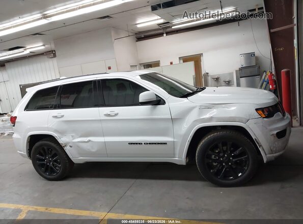 1C4RJEAG9LC317176 2020 JEEP GRAND CHEROKEE Белый Вид задней части салона