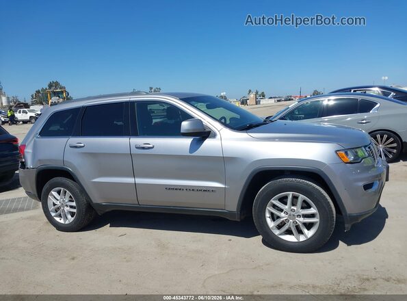 1C4RJEAGXHC609135 2017 JEEP GRAND CHEROKEE Silver 