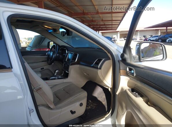 1C4RJEBG1HC826426 2017 JEEP GRAND CHEROKEE White წინა სალონის ხედი