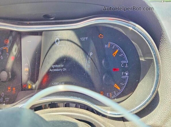 1C4RJEBG2JC437980 2018 JEEP GRAND Silver Вид щитка приладів