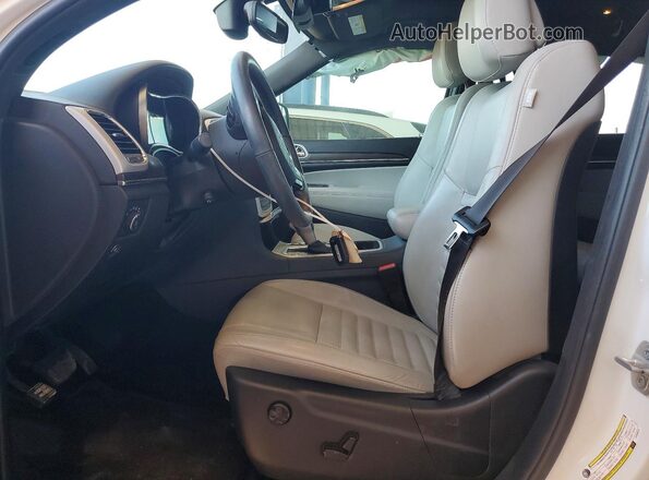 1C4RJEBG3JC253373 2018 JEEP GRAND White Front interior view