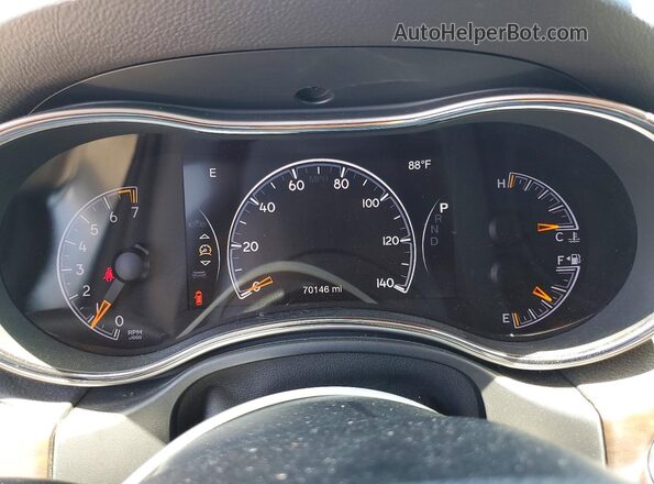 1C4RJEBG5HC773441 2017 JEEP GRAND Brown Սարքավորումների վահանակի տեսք