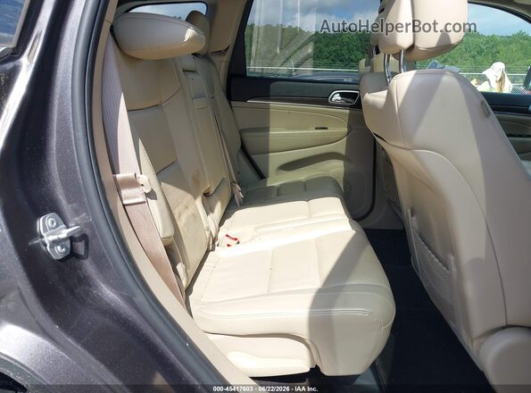 1C4RJEBG5JC131940 2018 JEEP GRAND CHEROKEE Gray Widok naklejki z numerem VIN