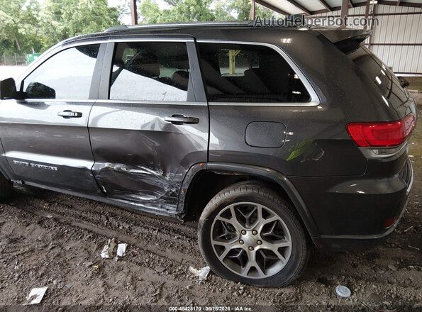 1C4RJEBG6JC113835 2018 JEEP GRAND CHEROKEE Gray Widok z przodu
