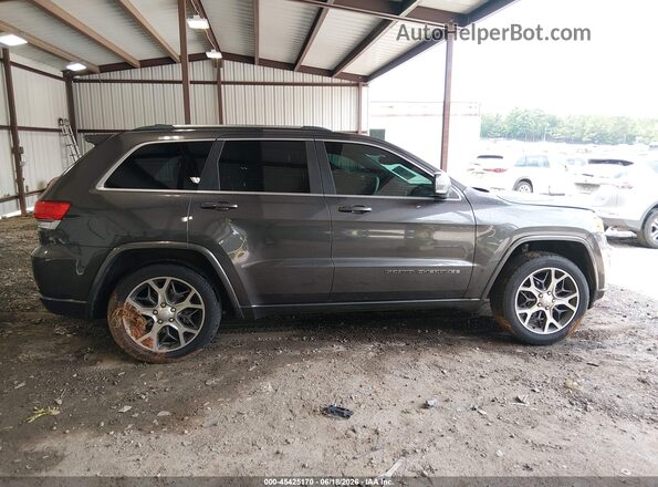 1C4RJEBG6JC113835 2018 JEEP GRAND CHEROKEE Gray Widok wnętrza z tyłu