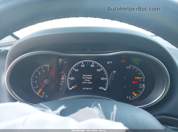 1C4RJEBG9JC400098 2018 JEEP GRAND CHEROKEE White Vista de los asientos traseros