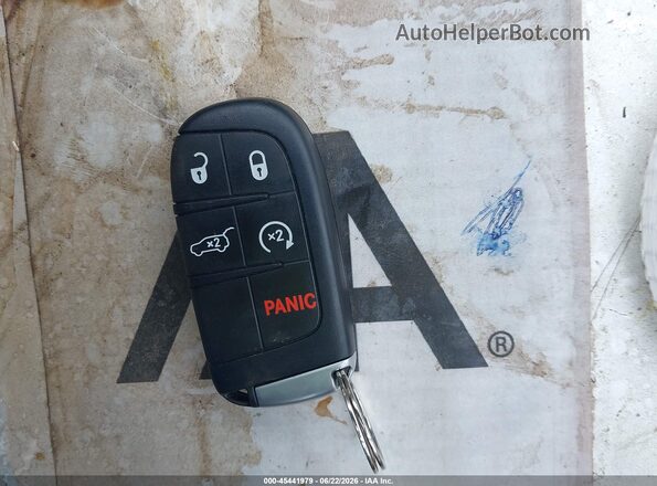 1C4RJEBG9MC713253 2021 JEEP GRAND CHEROKEE Черный Вид панели приборов