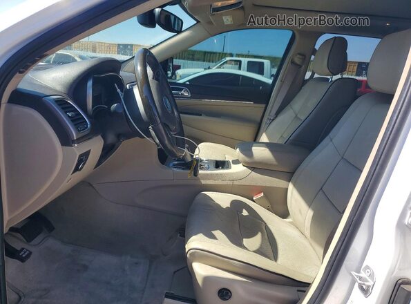 1C4RJECG0JC149549 2018 JEEP GRAND White წინა სალონის ხედი