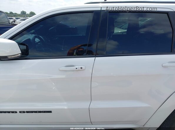 1C4RJECG2JC339949 2018 JEEP GRAND CHEROKEE White სალონის 360-გრადუსიანი ხედი
