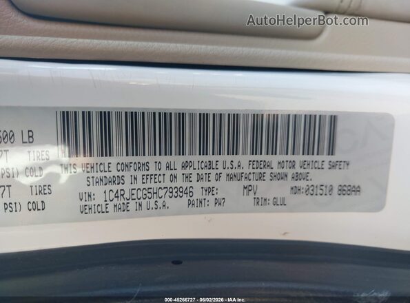 1C4RJECG5HC793946 2017 JEEP GRAND CHEROKEE White ძრავის განყოფილების ხედი