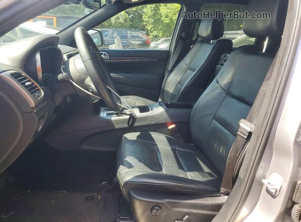 1C4RJECG8JC481044 2018 JEEP GRAND Silver Front interior view