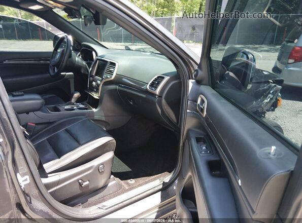 1C4RJECG9HC903347 2017 JEEP GRAND CHEROKEE Gray Widok wnętrza z przodu