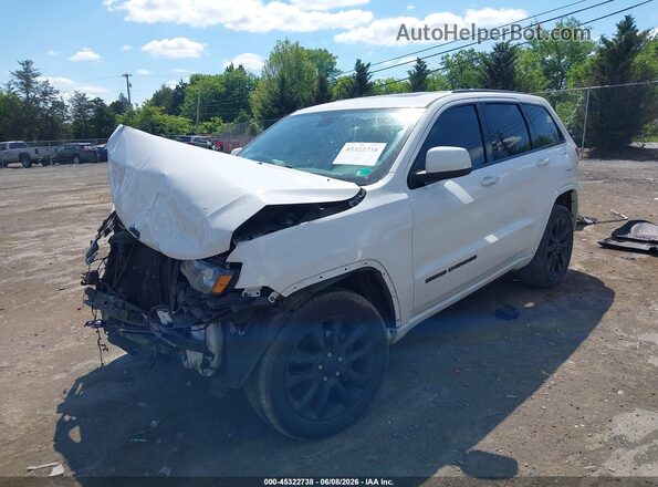 1C4RJFAG0JC356838 2018 JEEP GRAND CHEROKEE White წინა მარცხენა ხედი სამი მეოთხედიდან