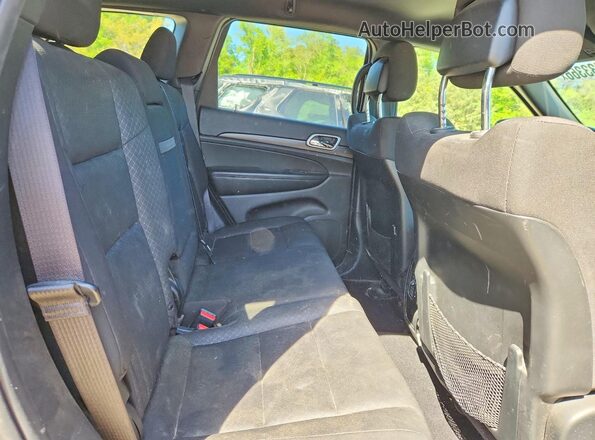 1C4RJFAG0LC210975 2020 JEEP GRAND Gray Rear interior view