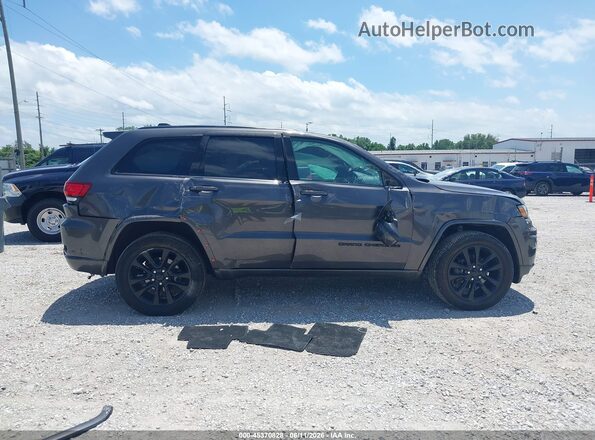 1C4RJFAG0LC366823 2020 JEEP GRAND CHEROKEE Gray Widok wnętrza z tyłu