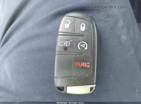 1C4RJFAG0LC366823 2020 JEEP GRAND CHEROKEE Gray Widok deski rozdzielczej