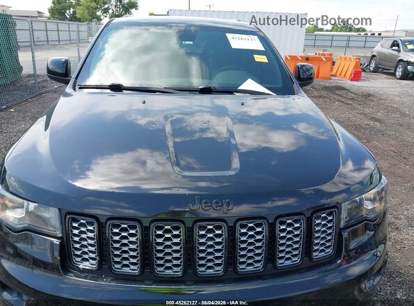 1C4RJFAG1HC932673 2017 JEEP GRAND CHEROKEE Черный Вид спереди