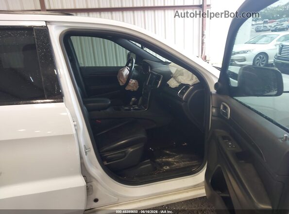 1C4RJFAG1JC189244 2018 JEEP GRAND CHEROKEE White Սալոնի դիմացի տեսք