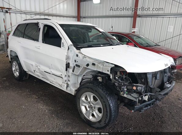 1C4RJFAG2HC730666 2017 JEEP GRAND CHEROKEE White Widok z przodu