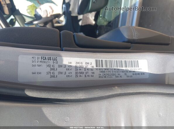 1C4RJFAG2JC432012 2018 JEEP GRAND CHEROKEE Silver Vista del compartimento del motor