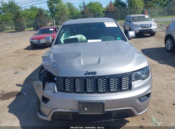 1C4RJFAG2JC432012 2018 JEEP GRAND CHEROKEE Silver Vista interior trasera
