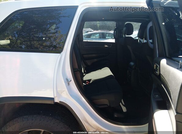 1C4RJFAG3HC625070 2017 JEEP GRAND CHEROKEE White Widok naklejki z numerem VIN
