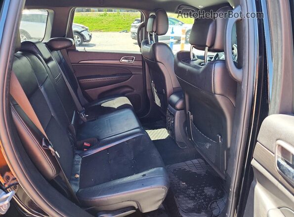1C4RJFAG3JC122855 2018 JEEP GRAND Black Widok wnętrza z tyłu