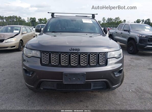 1C4RJFAG4HC733746 2017 JEEP GRAND CHEROKEE Серый Вид щитка приборов