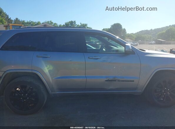1C4RJFAG4JC163172 2018 JEEP GRAND CHEROKEE Серебряный Панорамный вид салона 360°