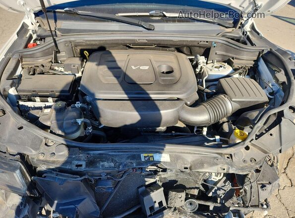 1C4RJFAG4JC377448 2018 JEEP GRAND White Vista del compartimento del motor