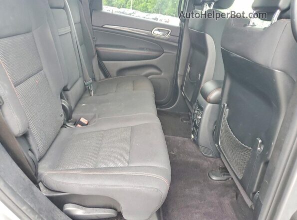 1C4RJFAG5GC452831 2016 JEEP GRAND Silver უკანა სალონის ხედი