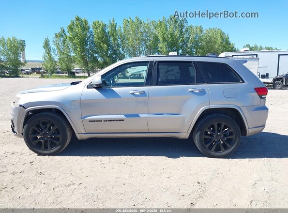 1C4RJFAG5JC183317 2018 JEEP GRAND CHEROKEE Silver 