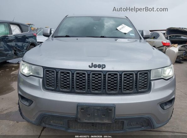 1C4RJFAG6HC687126 2017 JEEP GRAND CHEROKEE Silver Вид щитка приладів