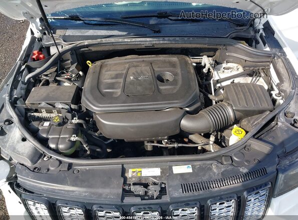 1C4RJFAG6JC258820 2018 JEEP GRAND CHEROKEE Белый Вид сзади