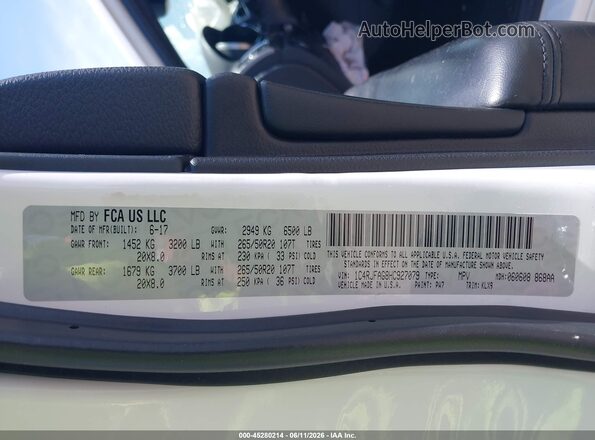 1C4RJFAG8HC927079 2017 JEEP GRAND CHEROKEE White Engine compartment view