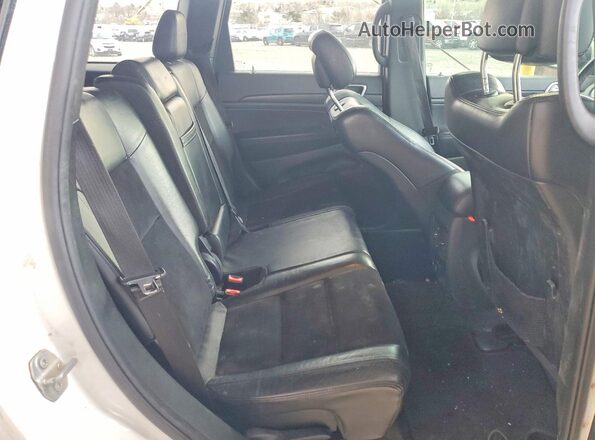 1C4RJFAG8JC420351 2018 JEEP GRAND White Vista interior trasera