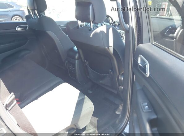 1C4RJFAG8KC569232 2019 JEEP GRAND CHEROKEE Black Вид наклейки з VIN-кодом