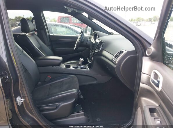 1C4RJFAG8LC420840 2020 JEEP GRAND CHEROKEE Gray Front interior view