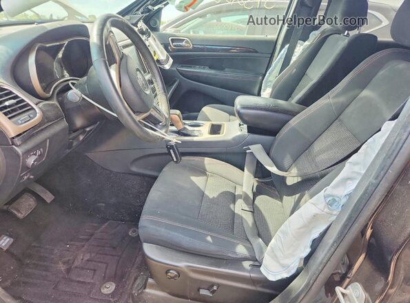 1C4RJFAG9GC393606 2016 JEEP GRAND Черный Вид салона спереди