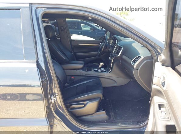 1C4RJFAG9JC124108 2018 JEEP GRAND CHEROKEE Gray Widok wnętrza z przodu