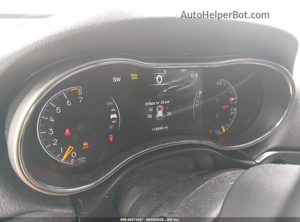 1C4RJFAG9JC350536 2018 JEEP GRAND CHEROKEE White Հետևի նստատեղերի տեսք