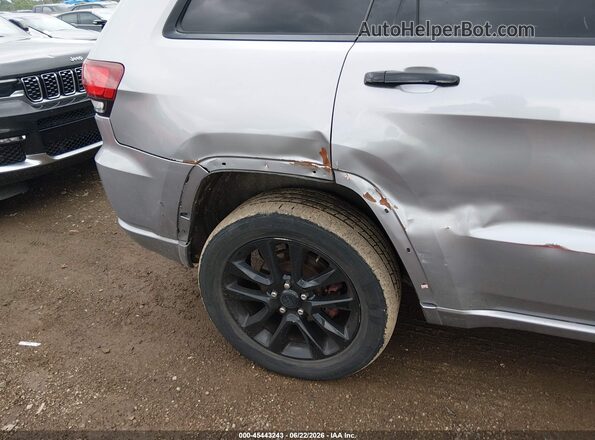 1C4RJFAGXHC704610 2017 JEEP GRAND CHEROKEE Серый Вид спереди
