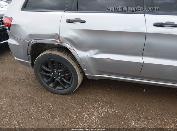 1C4RJFAGXHC704610 2017 JEEP GRAND CHEROKEE Серый Вид щитка приборов
