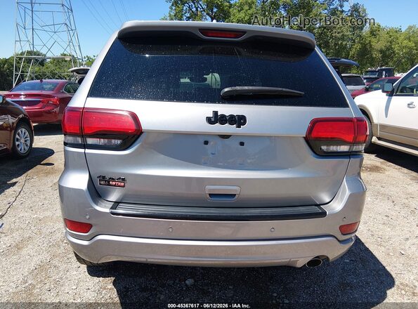 1C4RJFAGXHC714408 2017 JEEP GRAND CHEROKEE Silver 