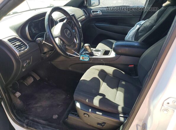 1C4RJFAGXJC405902 2018 JEEP GRAND White Front interior view