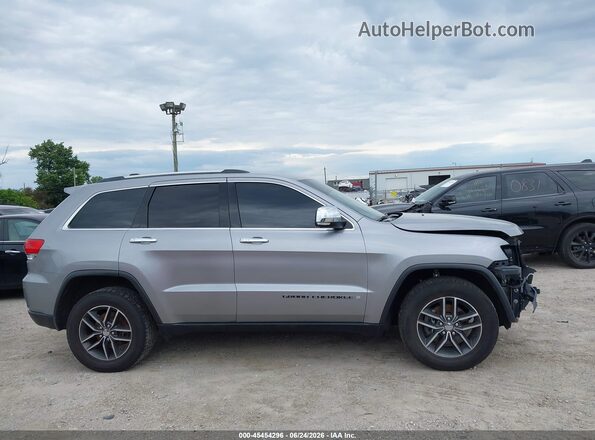 1C4RJFBG0JC379356 2018 JEEP GRAND CHEROKEE Silver Вид задньої частини салону